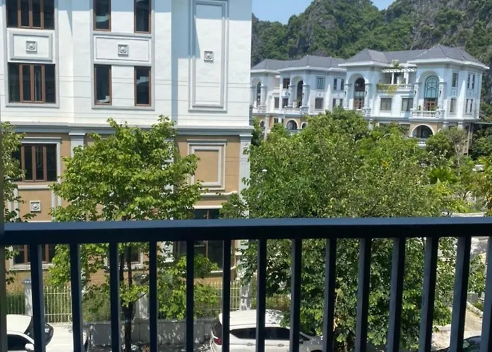 Hotel Square Ha Long